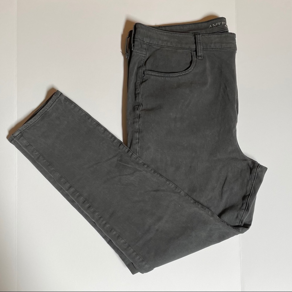 American Eagle Dark Grey Jegging